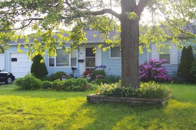 8 Mildred Ln, Latham NY