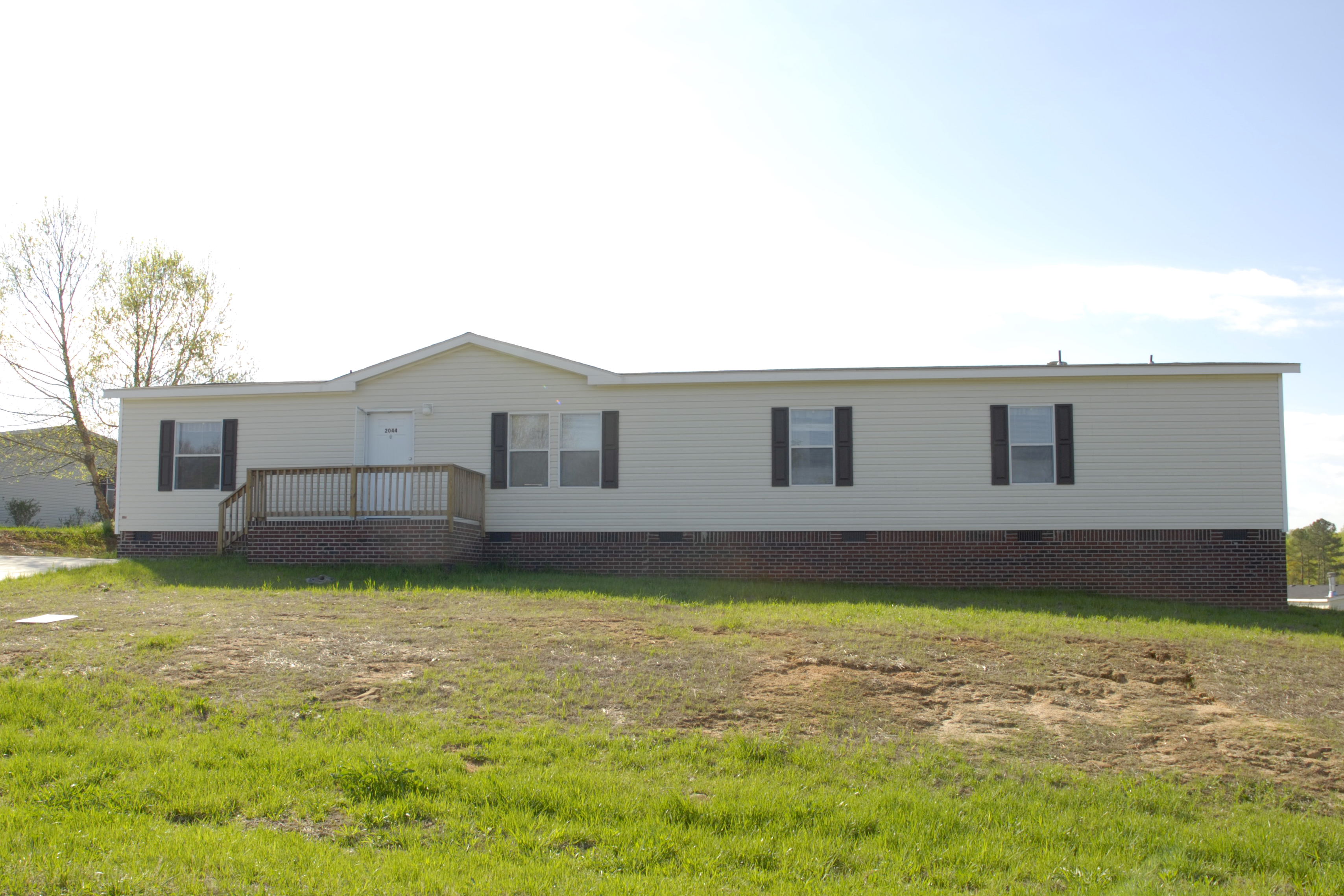 2044 Rocky Creek Ln., Dallas NC