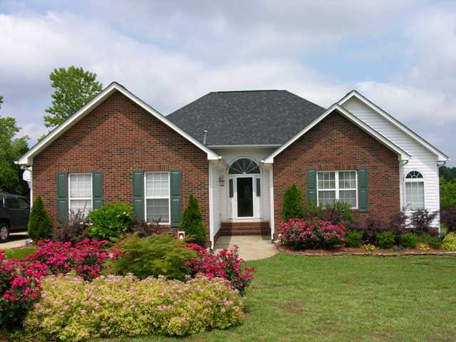 545 Butternut Ln, Matthews NC