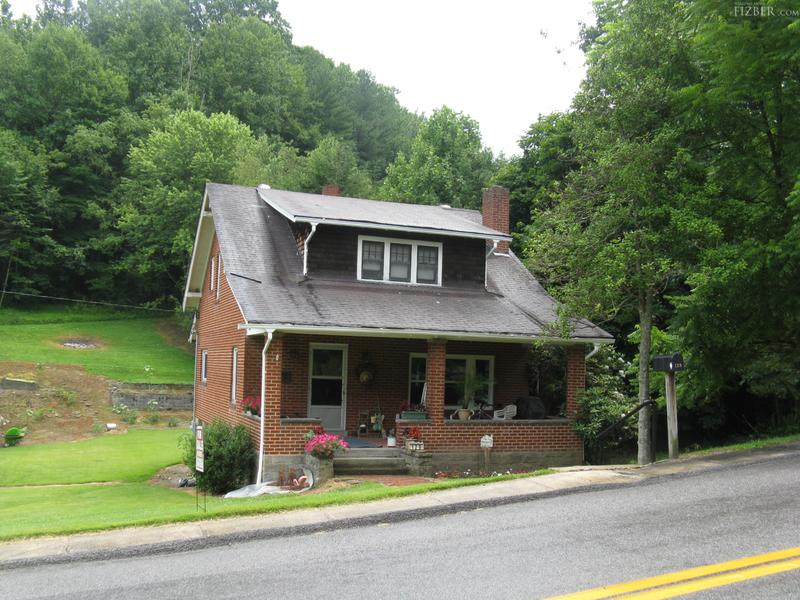 129 Bluestone Ave, Bramwell WV