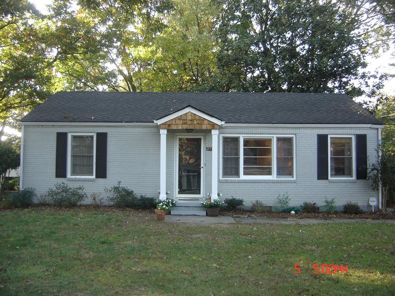 2724 Sanford Rd, Smyrna GA