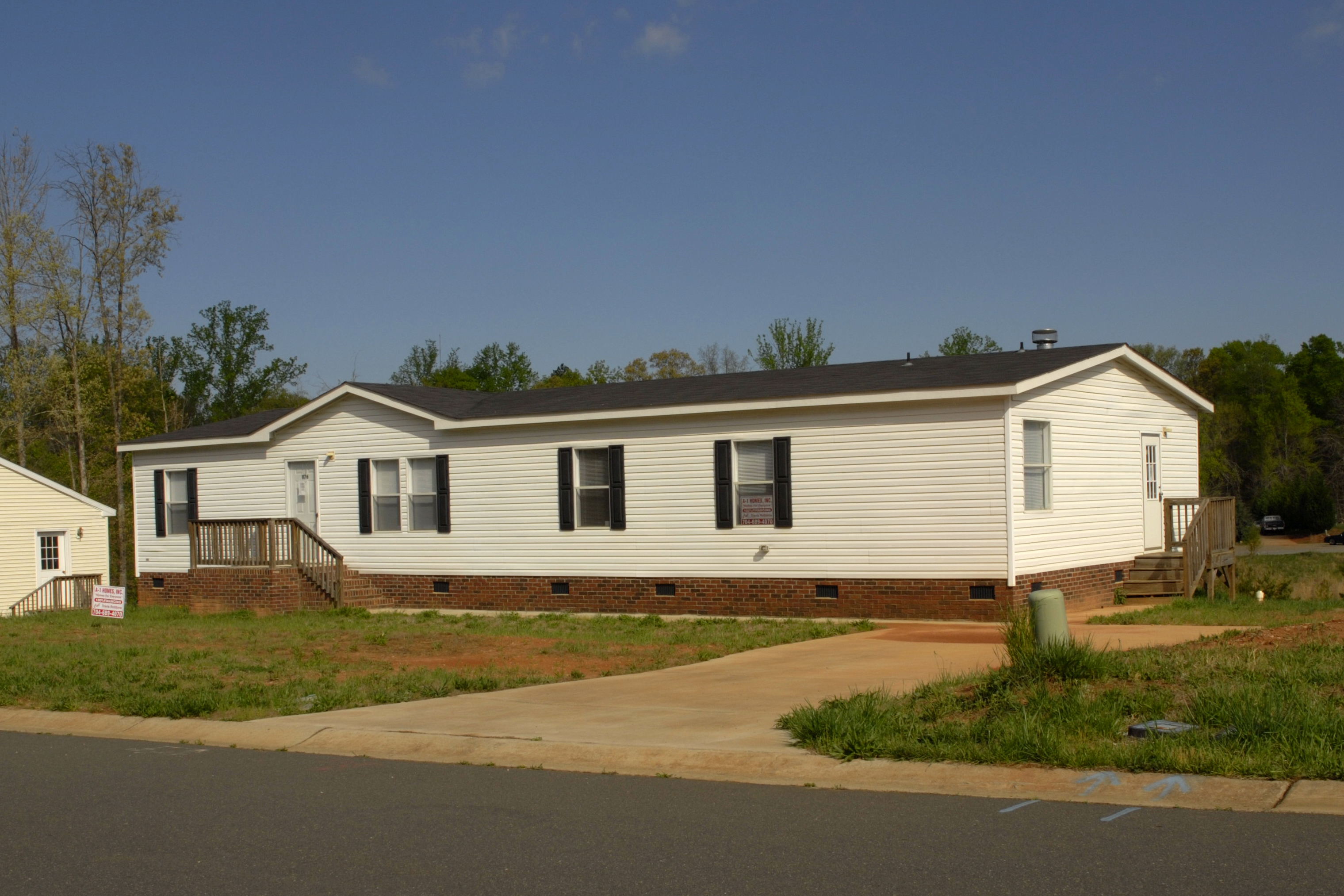 1176 Peppertree Dr, Mt Holly NC