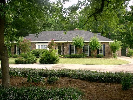 2821 McGehee Rd, Montgomery AL