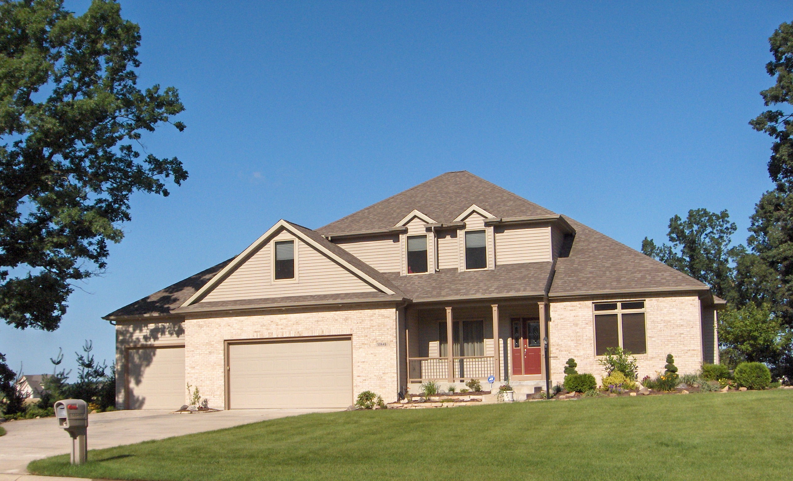 50649 Cobus Ridge Lane, Granger IN